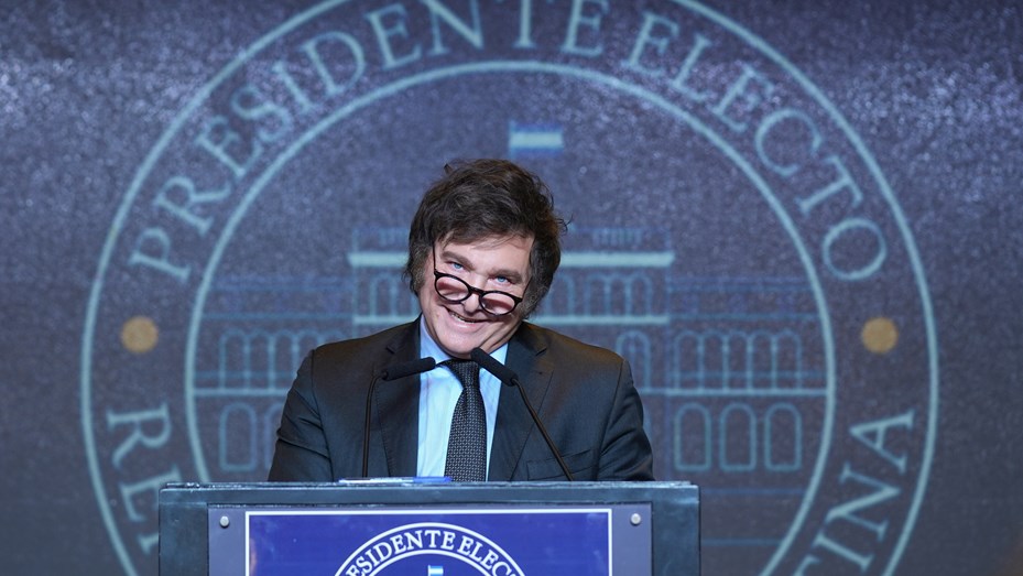 Milei amplió por DNU el presupuesto de la SIDE en $7.366 millones con más fondos para gastos reservados
