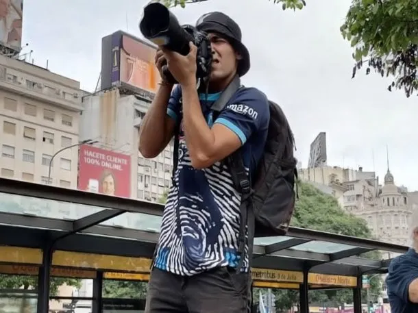 “Hubo una mejora, en un momento abrió los ojos”, dijo el padre de Pablo Grillo