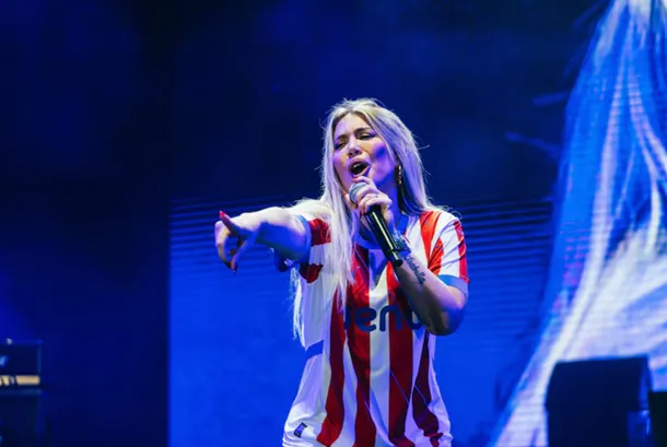 Wanda Nara fue ovacionada en Paraguay y le mandó un palito a Icardi: «Las mujeres somos fuertes»