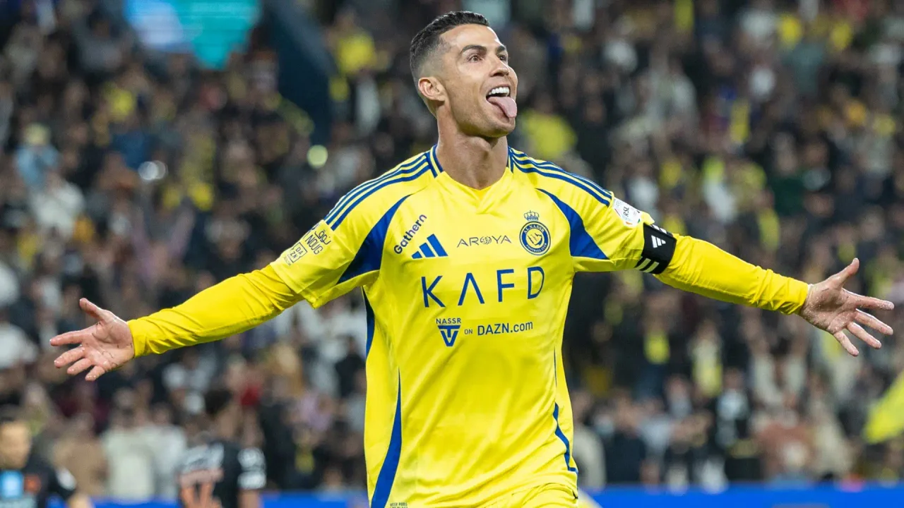 Cristiano Ronaldo buscará comprar un gigante del fútbol de España