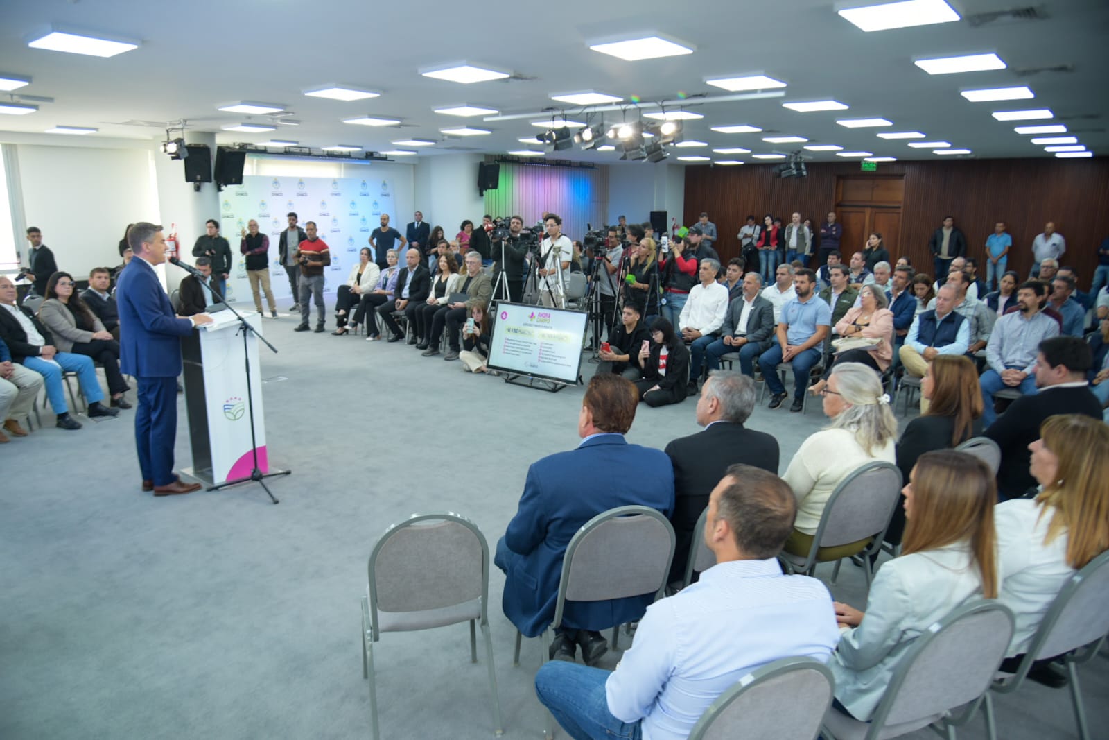 Legisladores acompañaron al Gobernador Zdero en la presentación de “Ahora + Campo”, acciones de alivio para el Agro