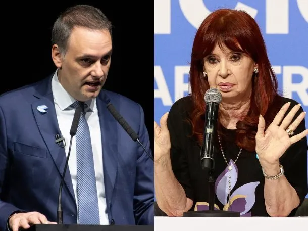 Manuel Adorni cruzó fuerte a Cristina Kirchner por hablar de devaluación: «Dice cualquier estupidez»