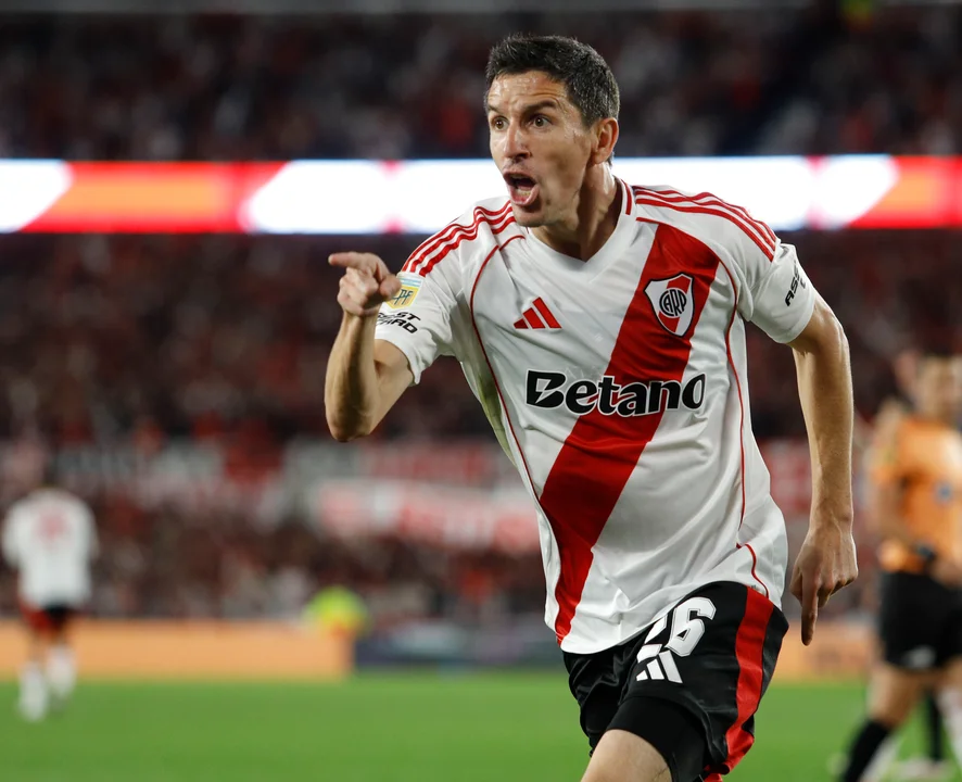 River recibe a Platense buscando un lugar en las semifinales del Torneo Apertura 2025