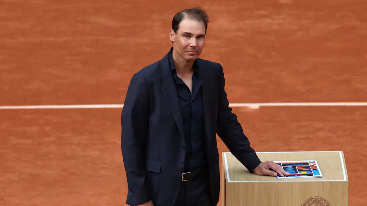 Emotivo homenaje en Roland Garros para el español Rafael Nadal, el máximo ganador del Grand Slam