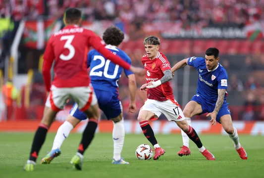 Manchester United y Tottenham disputarán la final de la Europa League en Bilbao
