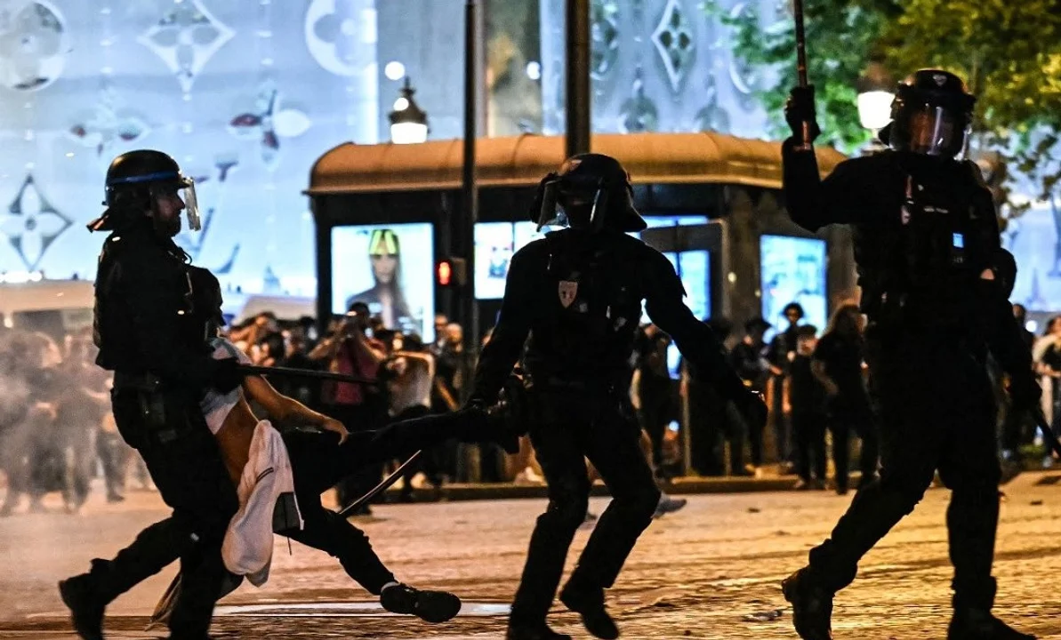 Incidentes en París tras el título del PSG: autos quemados, desmanes y más de 60 detenidos