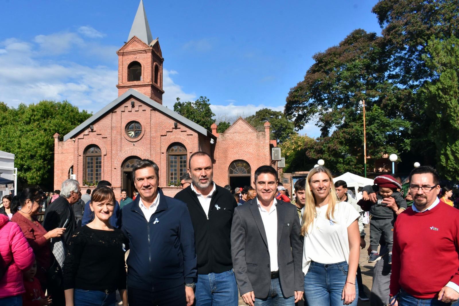 El Gobernador Zdero acompañó la misa y celebraciones de Santa Rita: “siempre pido que los chaqueños podamos unirnos y crecer”