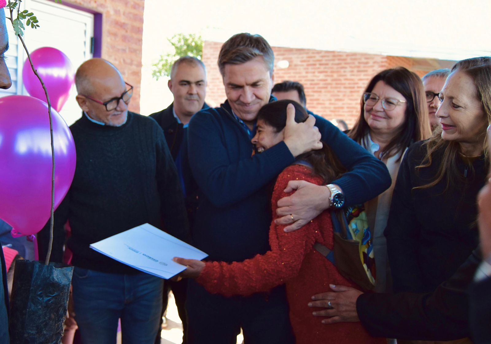 Plan Viviendas ÑACHEC: el Gobernador Zdero entregó las primeras casas a familias en Río Muerto