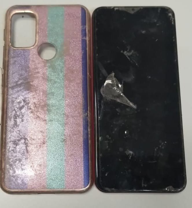 Rápido operativo permite recuperar celular robado y detener a dos sospechosos