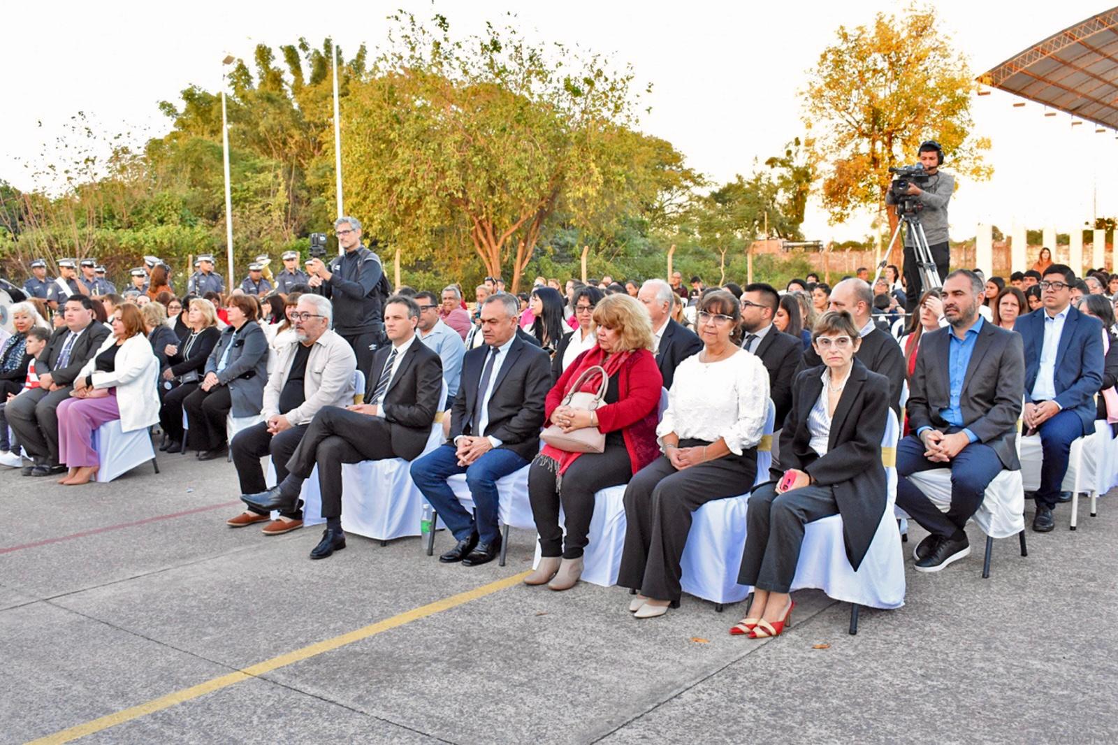 El Gobierno Provincial acompañó el acto por las Bodas de Oro de la Escuela Secundaria N° 36 “Martín Buber” de Fontana