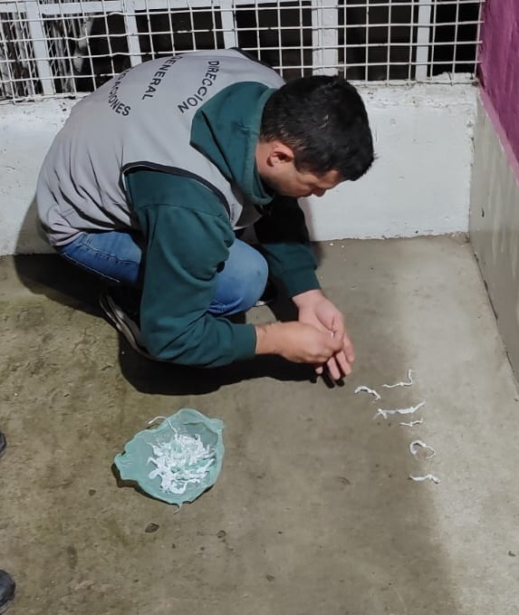 Resistencia: presunto dealer detenido con más de 100 dosis de cocaína