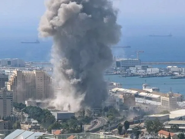 Irán volvió a bombardear a israelíes: hay al menos 23 heridos, dos de ellos en grave estado