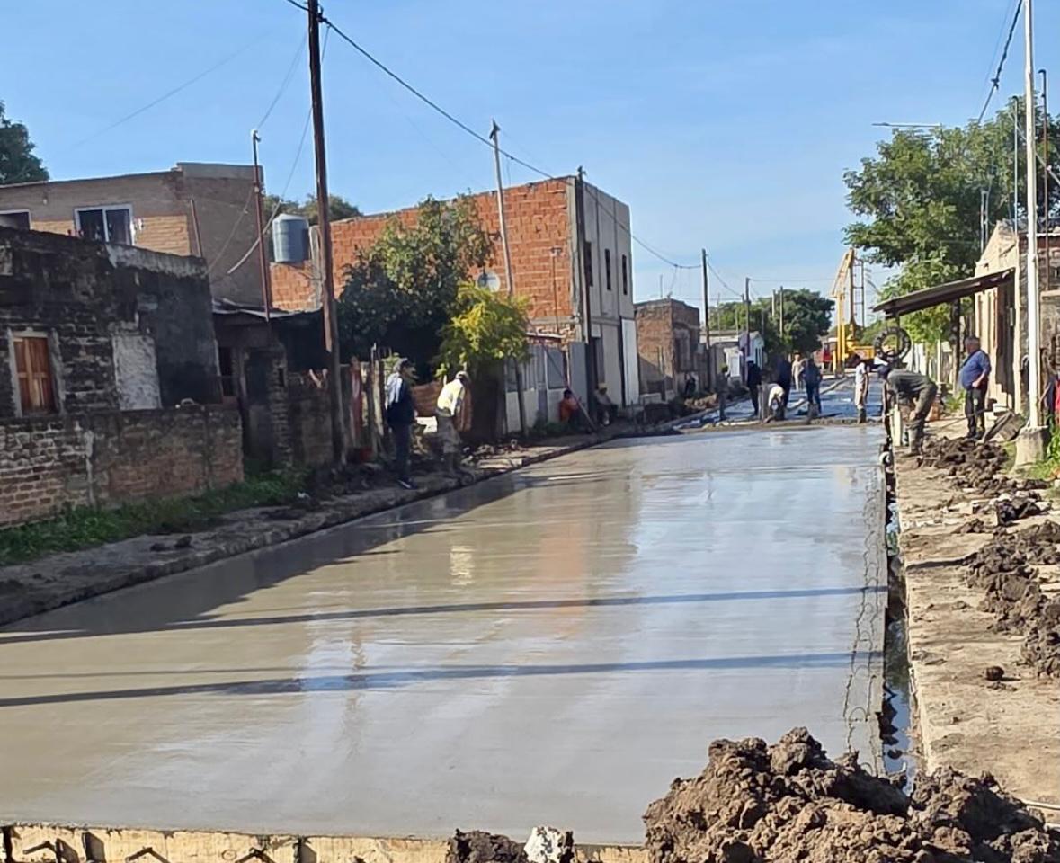 Plan Provincial de Urbanización: Fontana avanza con nuevas obras de pavimento