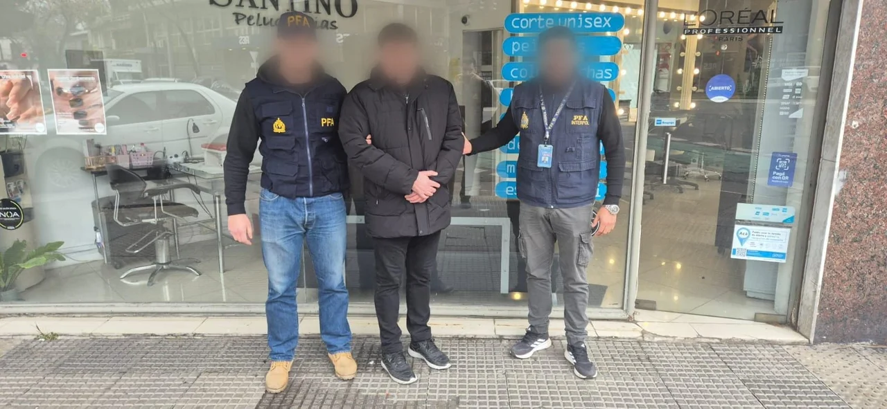 El macabro secreto del peluquero de Colegiales: era un prófugo de Interpol buscado por abusar de dos nenes