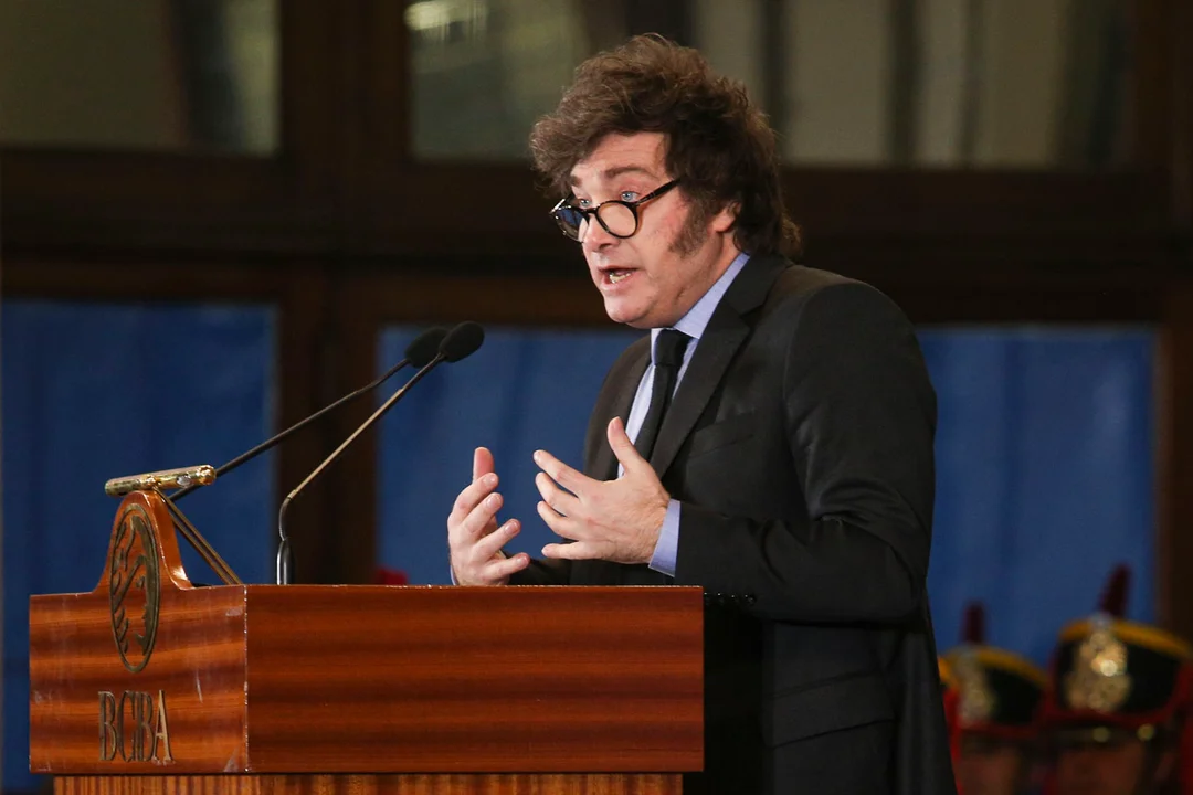 «En octubre las urnas hablarán»: Javier Milei celebró las encuestas favorables que compartió su vocero