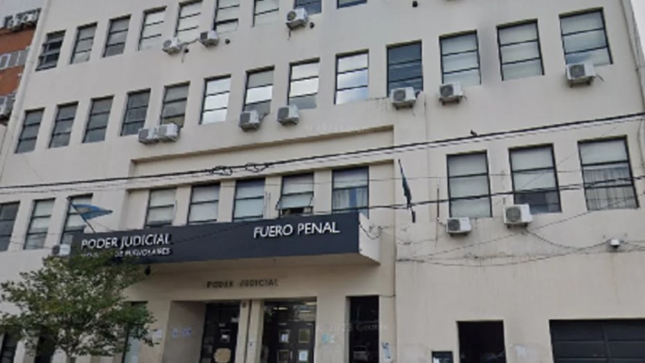 La absurda muerte de un hombre en la ruta 36: se estrelló contra un camión que estaba mal estacionado