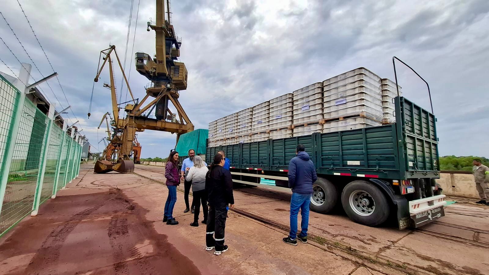 Desde el puerto de Barranqueras se realizó una exportación histórica de hilado de algodón