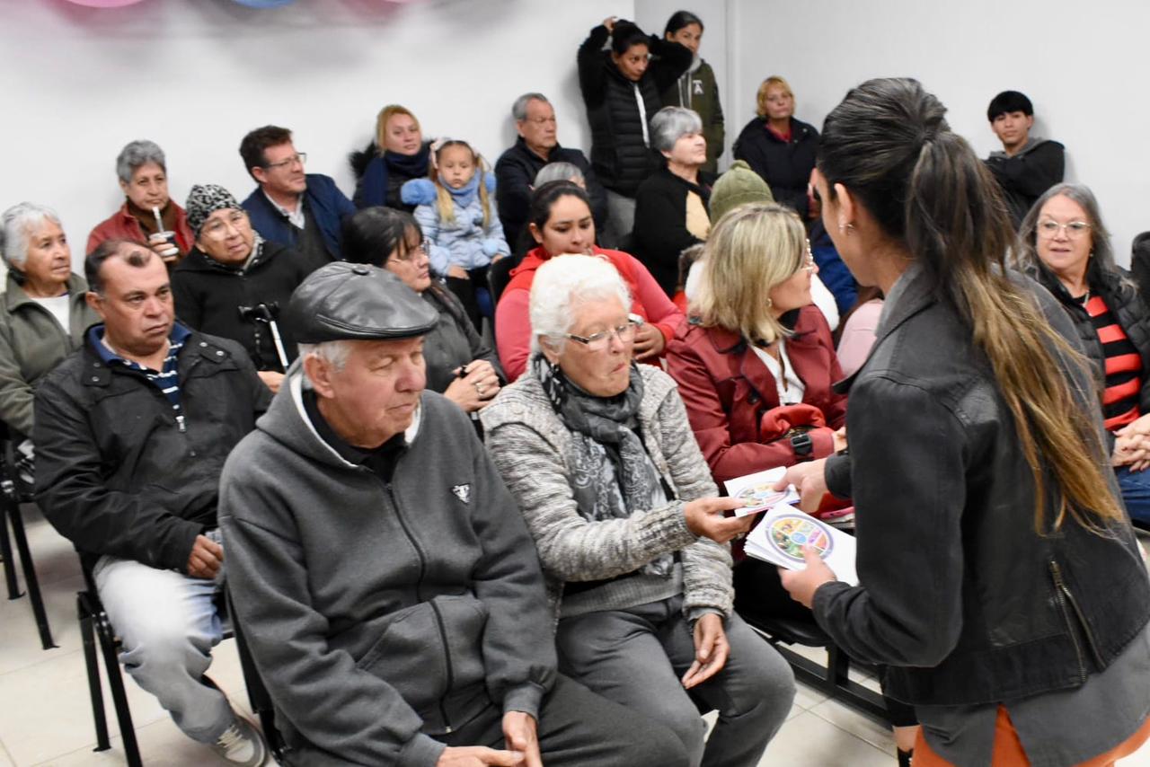 Barranqueras: Salud puso en marcha las “Jornadas para Adultos Mayores” en Villa Hortensia