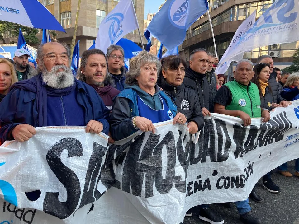 Fuerte derrota para el Gobierno Nacional, se derogan decretos sobre Vialidad, INTA, INTI e institutos culturales