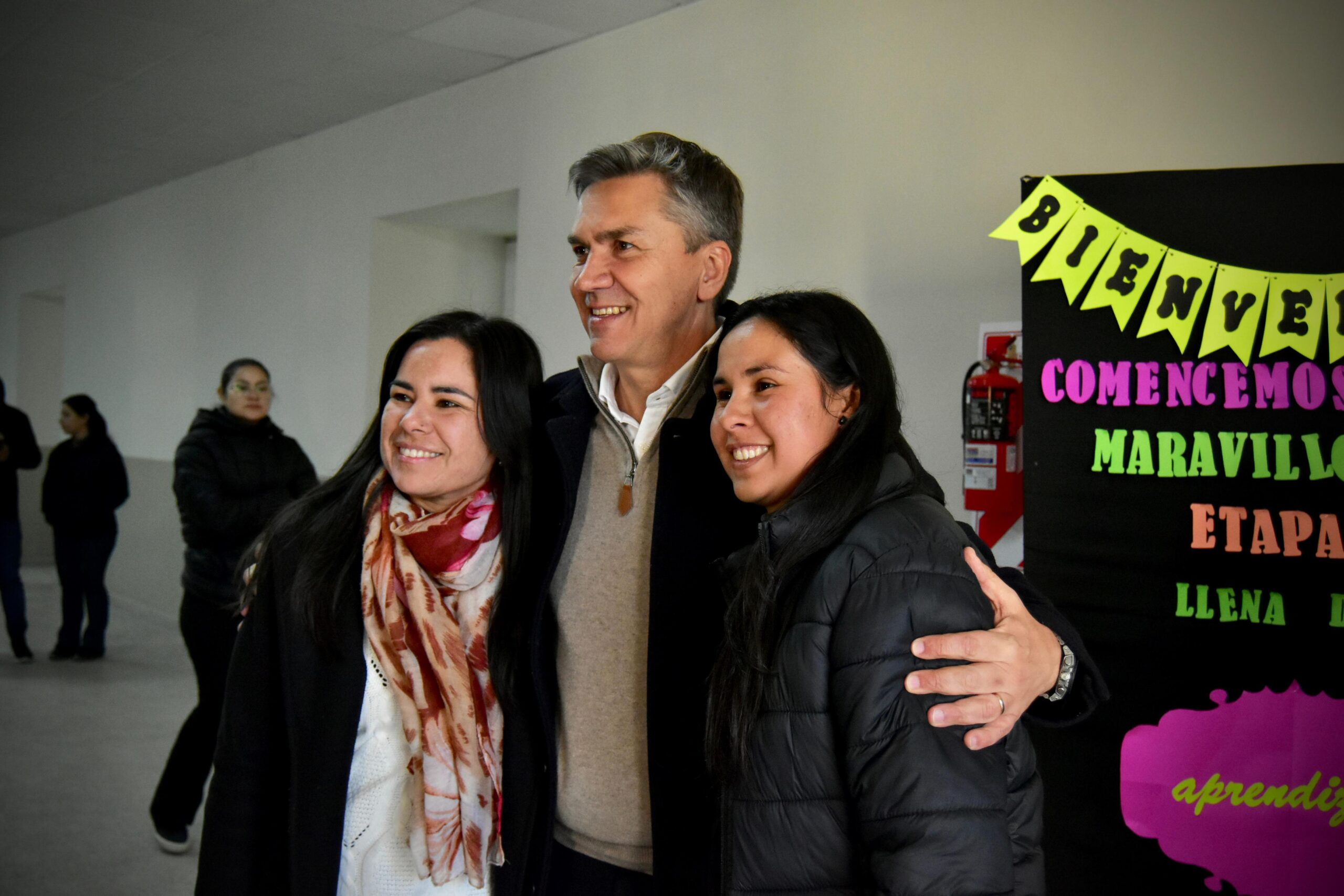 Primera etapa: el Gobernador Zdero habilitó hoy las refacciones de la Centenaria Escuela  N° 10 de Colonia Benítez