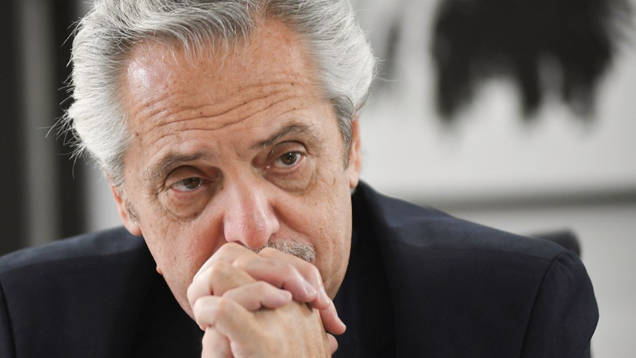 Un fiscal pide que Alberto Fernández sea enviado a juicio por violencia contra Fabiola Yañez