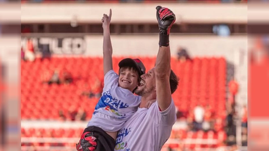 «El autismo no debería caer en la grieta política»: el mensaje del arquero de Independiente a Milei