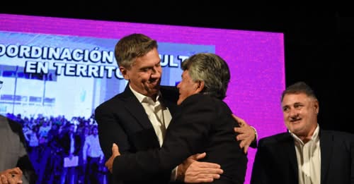 El Gobernador Zdero anunció eximición a las iglesias provinciales que adeudan balances, en el marco del Día de los Pastores