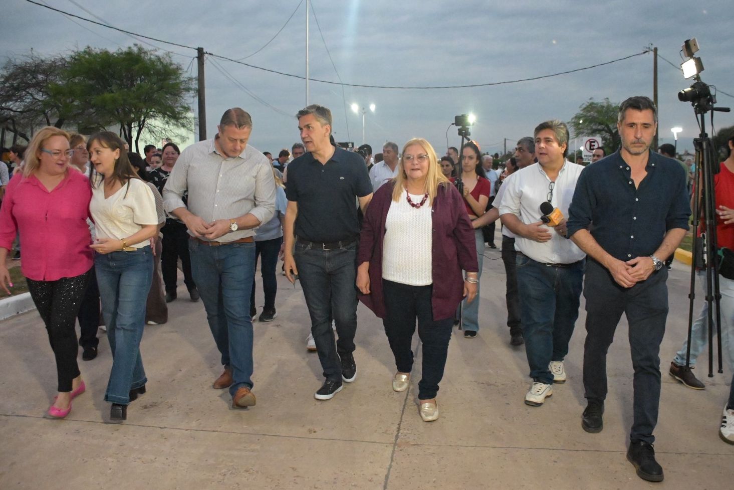 Delgado destacó la ejecución de obras de energía y pavimento en Coronel Du Graty